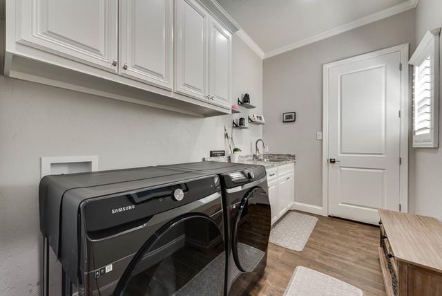 6808 Mosswood Dr, Midland, TX 79707