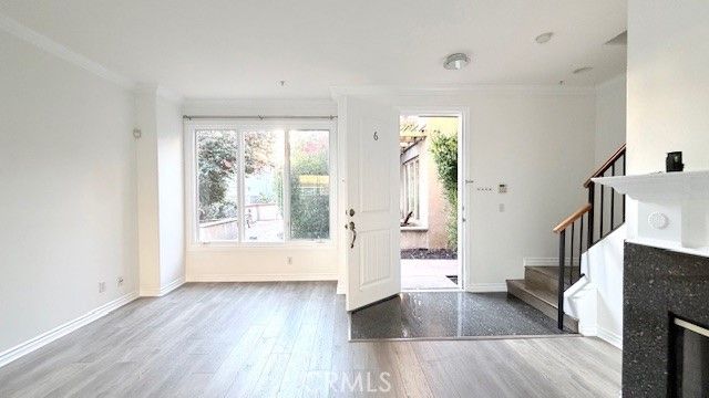 448 S Oak Knoll Avenue 6, Pasadena, CA 91101