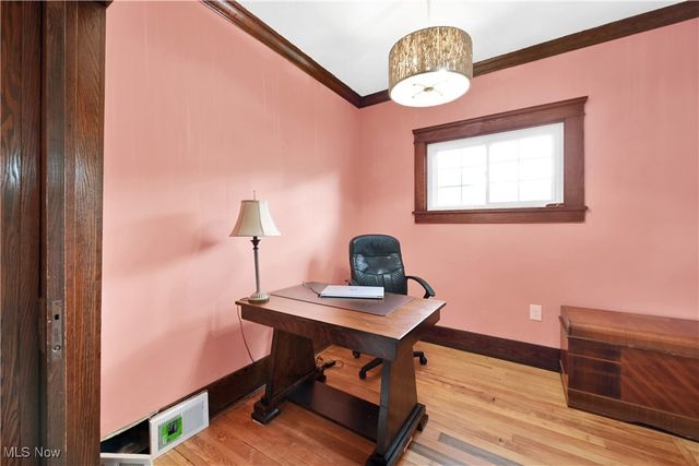 891 Park Avenue, Amherst, OH 44001