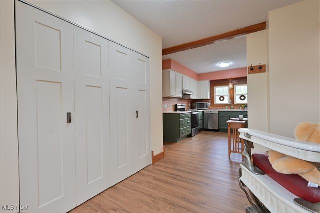 891 Park Avenue, Amherst, OH 44001