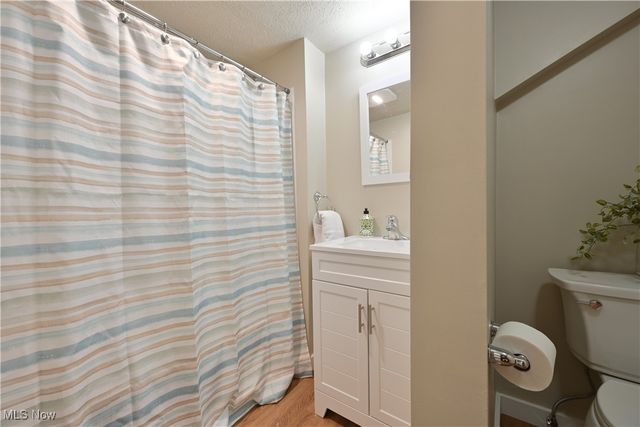 891 Park Avenue, Amherst, OH 44001