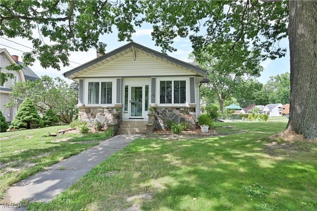 891 Park Avenue, Amherst, OH 44001