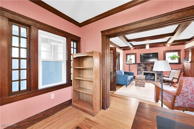 891 Park Avenue, Amherst, OH 44001