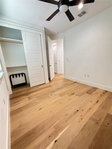 6102 Ponca ST 2, Austin, TX 78741