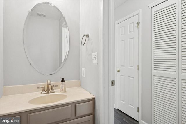 103 WOLF AVE, Glassboro, NJ 08028