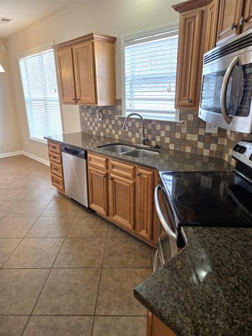 1463 ISLAND TOWN CV, Memphis, TN 38103