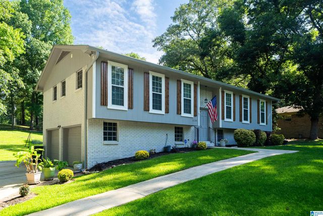 3210 CHURCHVIEW WAY, Hueytown, AL 35023