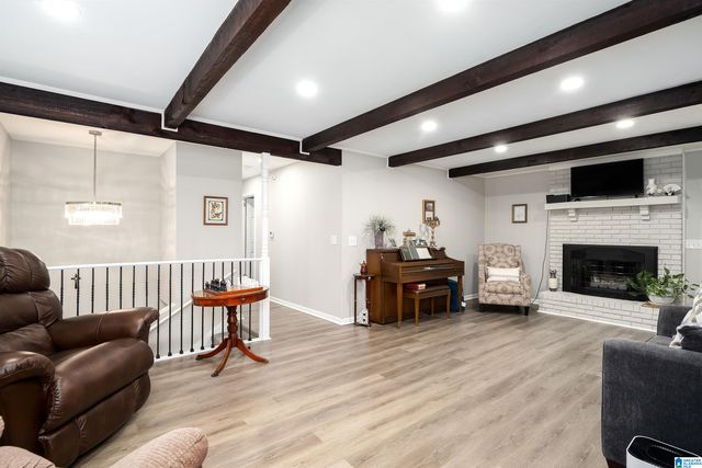 3210 CHURCHVIEW WAY, Hueytown, AL 35023