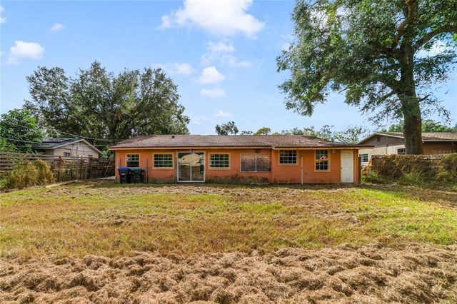 6427 SUNSHINE STREET, Orlando, FL 32818