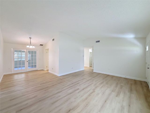5622 ROSEWALL CIRCLE, Leesburg, FL 34748