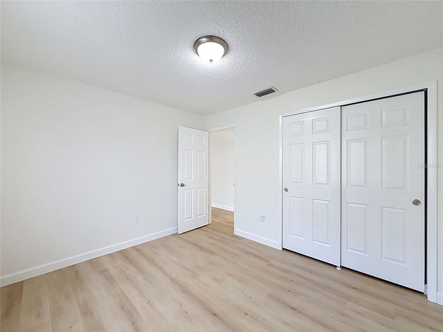 5622 ROSEWALL CIRCLE, Leesburg, FL 34748