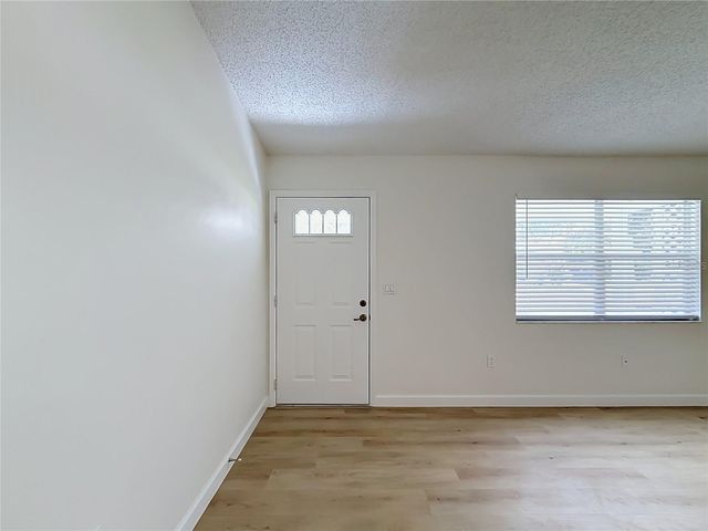 5622 ROSEWALL CIRCLE, Leesburg, FL 34748