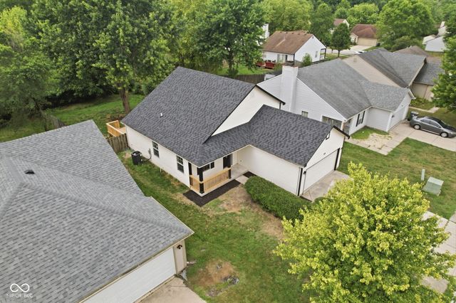8427 Country Meadows Drive, Indianapolis, IN 46234