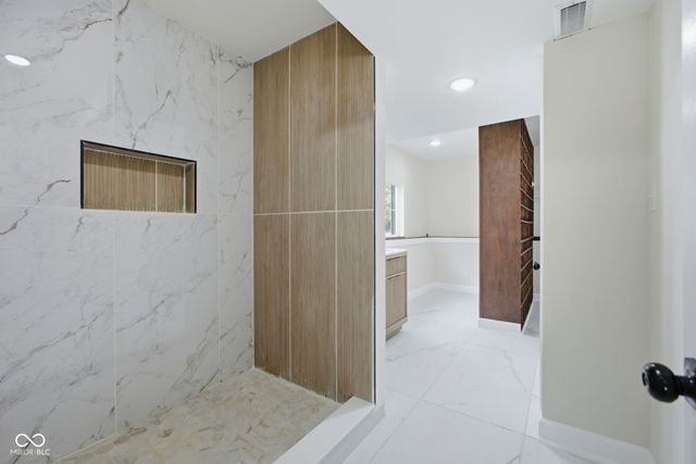 8427 Country Meadows Drive, Indianapolis, IN 46234