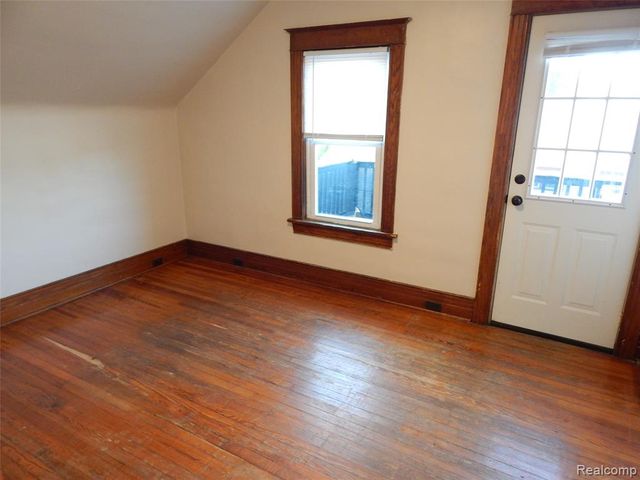 1218 Stanton Street, Port Huron, MI 48060