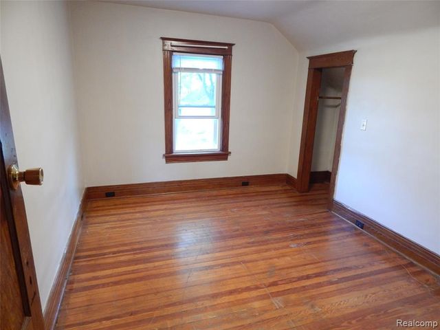 1218 Stanton Street, Port Huron, MI 48060