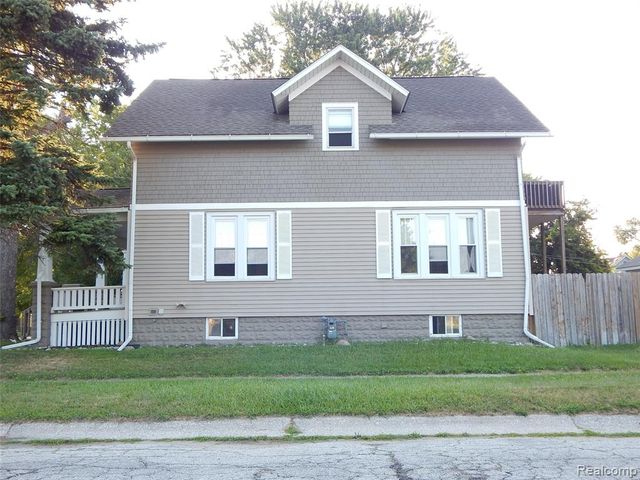 1218 Stanton Street, Port Huron, MI 48060