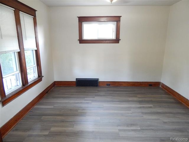 1218 Stanton Street, Port Huron, MI 48060