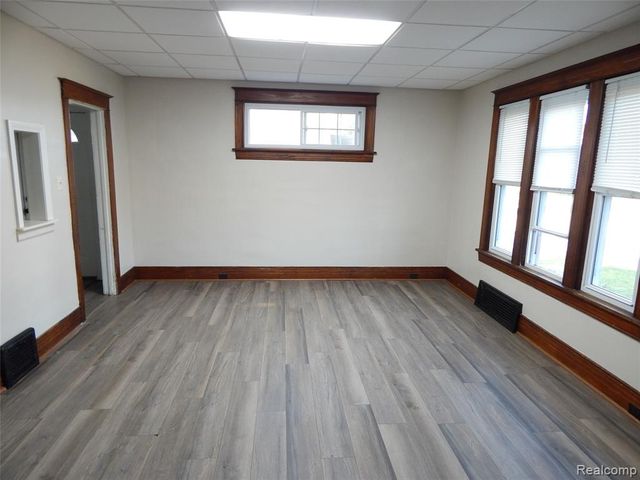 1218 Stanton Street, Port Huron, MI 48060