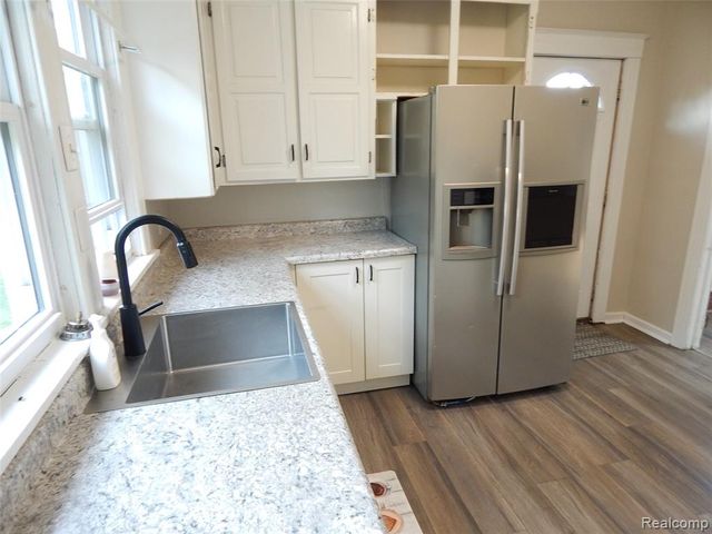 1218 Stanton Street, Port Huron, MI 48060
