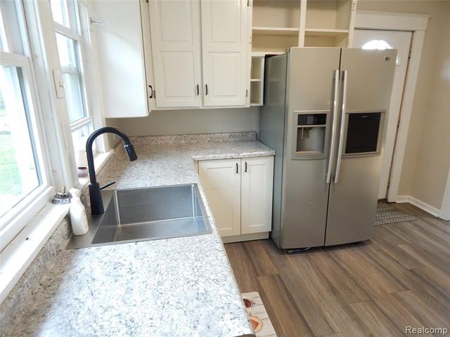 1218 Stanton Street, Port Huron, MI 48060