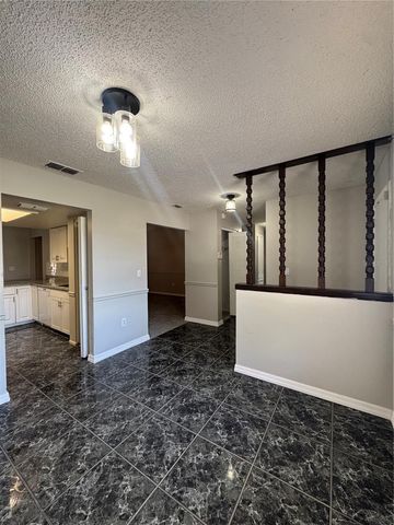 721 GREENLEAF LANE, Lake Wales, FL 33853