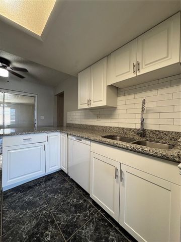 721 GREENLEAF LANE, Lake Wales, FL 33853