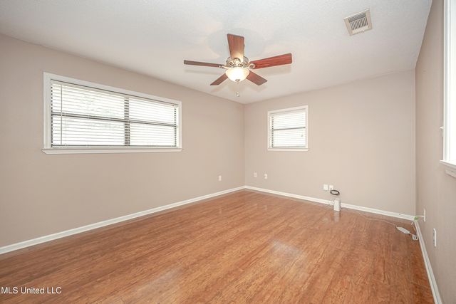 2433 Santa Cruz Street, Gautier, MS 39553