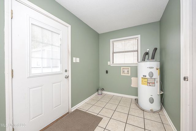 2433 Santa Cruz Street, Gautier, MS 39553