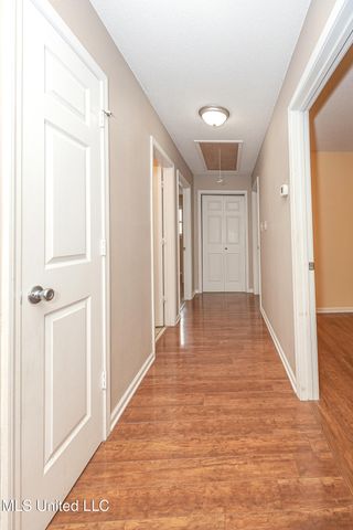 2433 Santa Cruz Street, Gautier, MS 39553