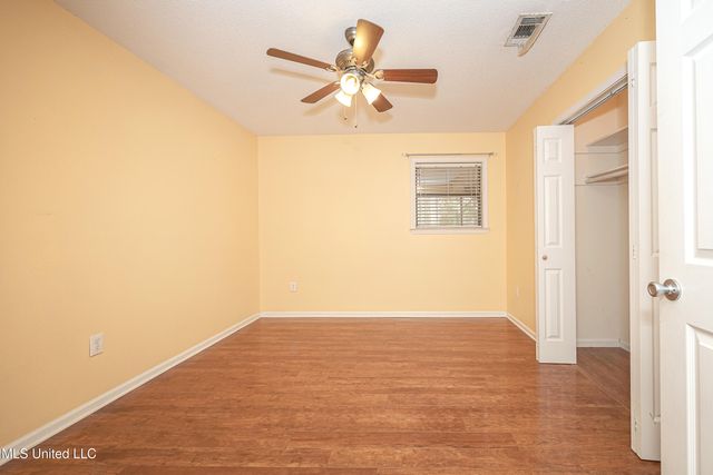 2433 Santa Cruz Street, Gautier, MS 39553