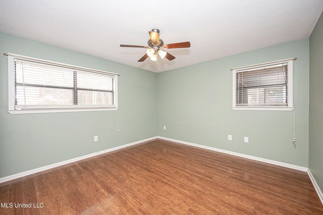 2433 Santa Cruz Street, Gautier, MS 39553