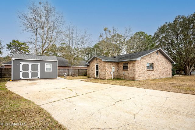 2433 Santa Cruz Street, Gautier, MS 39553