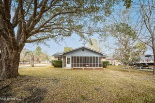 2433 Santa Cruz Street, Gautier, MS 39553