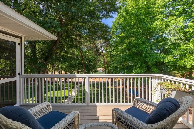 519 Island Point Road, Starr, SC 29684