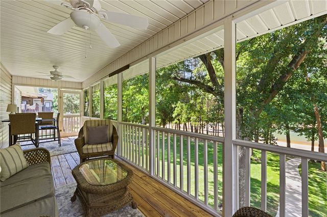 519 Island Point Road, Starr, SC 29684