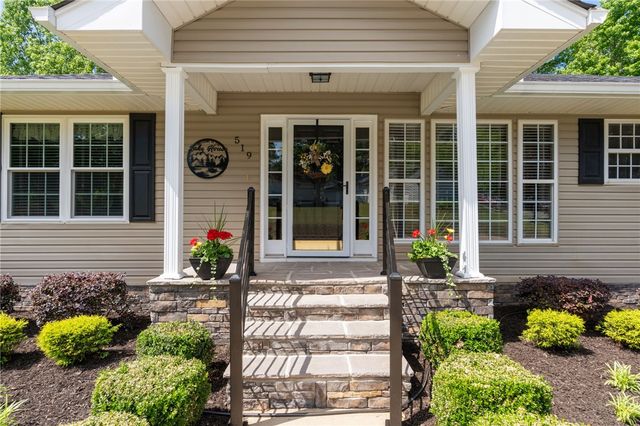 519 Island Point Road, Starr, SC 29684