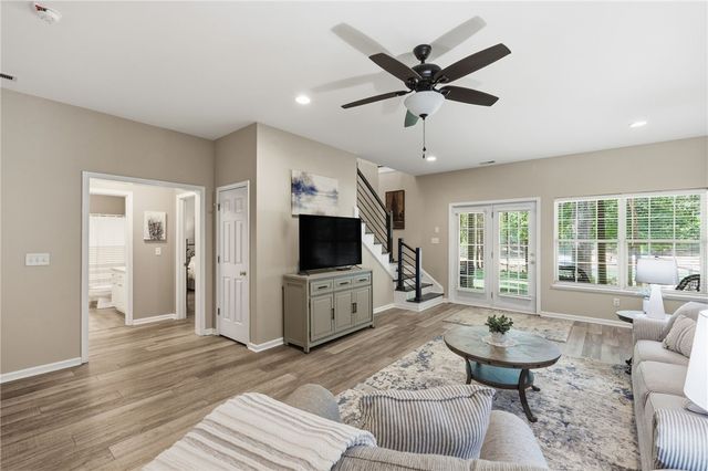 519 Island Point Road, Starr, SC 29684