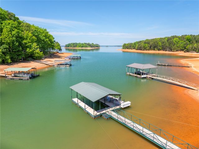 519 Island Point Road, Starr, SC 29684