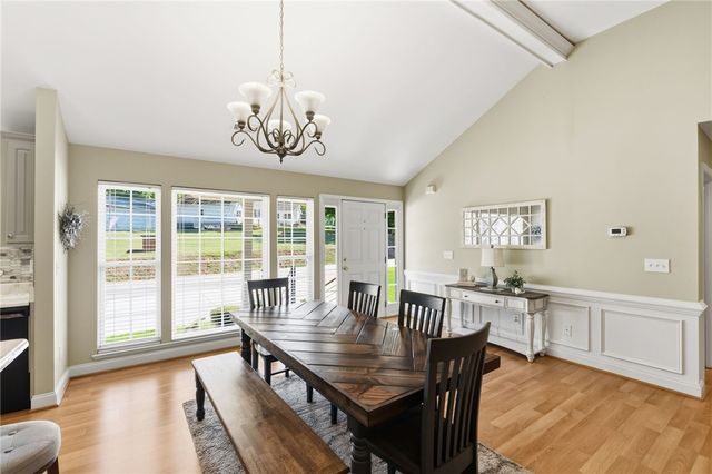 519 Island Point Road, Starr, SC 29684