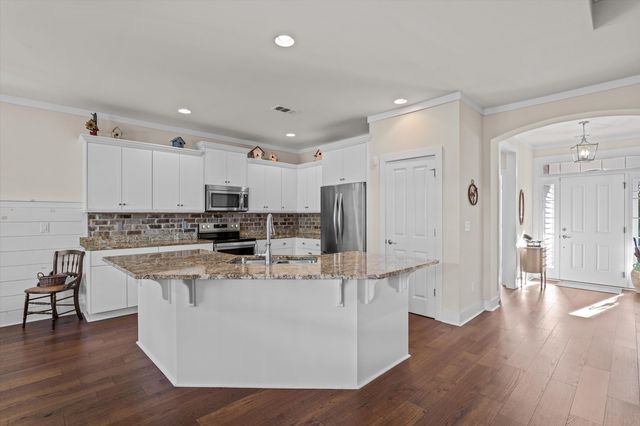 214 Sunflower Circle, Mccormick, SC 29835