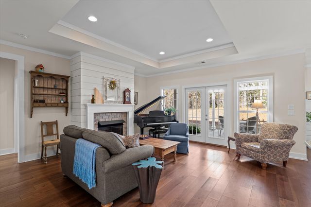 214 Sunflower Circle, Mccormick, SC 29835