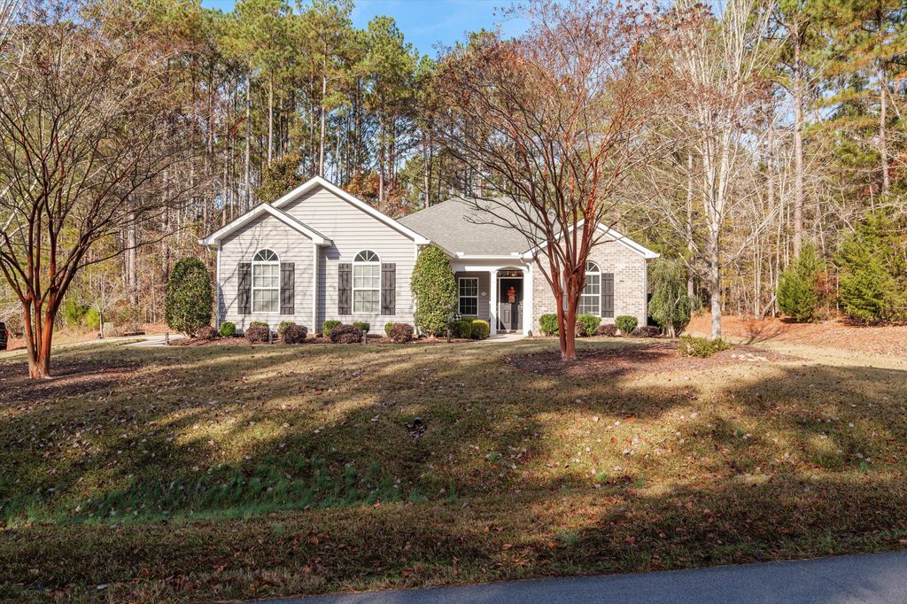 214 Sunflower Circle, Mccormick, SC 29835