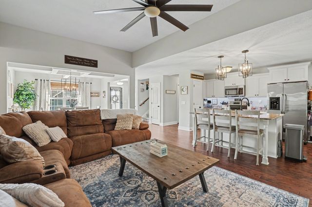 191 Fieldstone Ln, Springfield, TN 37172