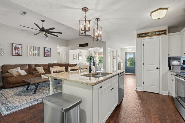 191 Fieldstone Ln, Springfield, TN 37172
