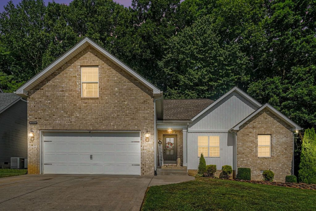 191 Fieldstone Ln, Springfield, TN 37172