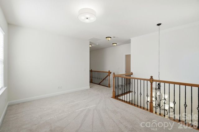 10544 Royal Winchester Drive, Charlotte, NC 28277