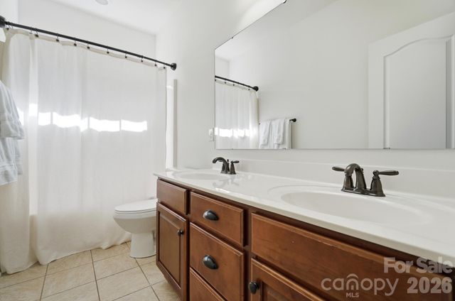 10544 Royal Winchester Drive, Charlotte, NC 28277