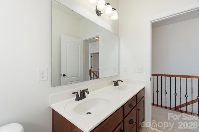 10544 Royal Winchester Drive, Charlotte, NC 28277
