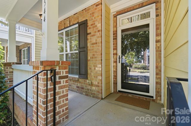 10544 Royal Winchester Drive, Charlotte, NC 28277
